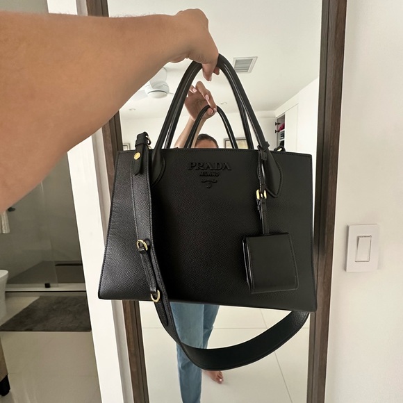 Prada Monochrome medium Saffiano Bag - Picture 7 of 8